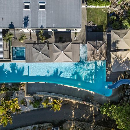 Tasman Holiday Parks - Waihi Beach Exterior photo Aerial view of the pool