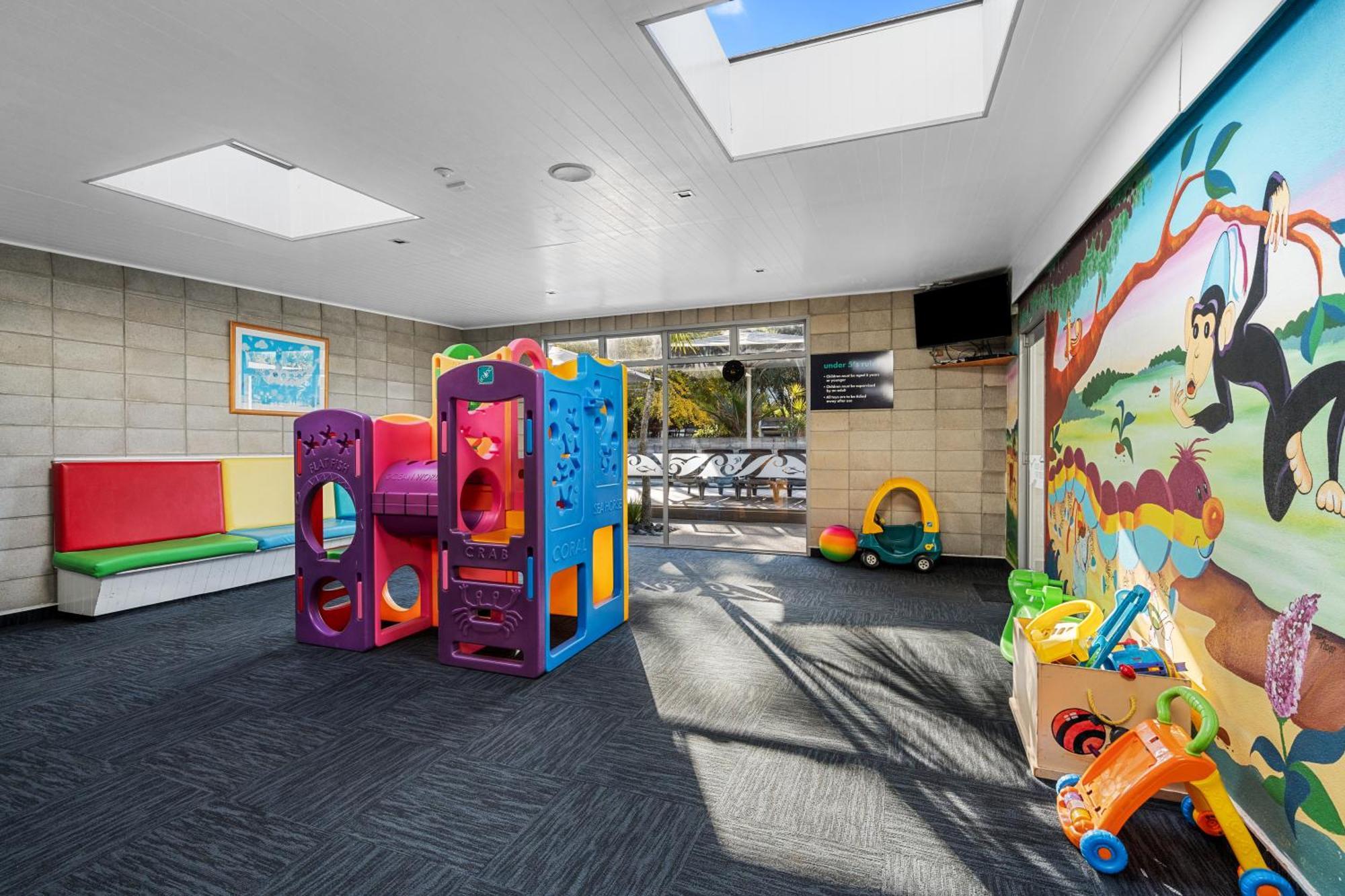 Tasman Holiday Parks - Waihi Beach Exterior photo The Children's Hospital at the Mater Hospital
